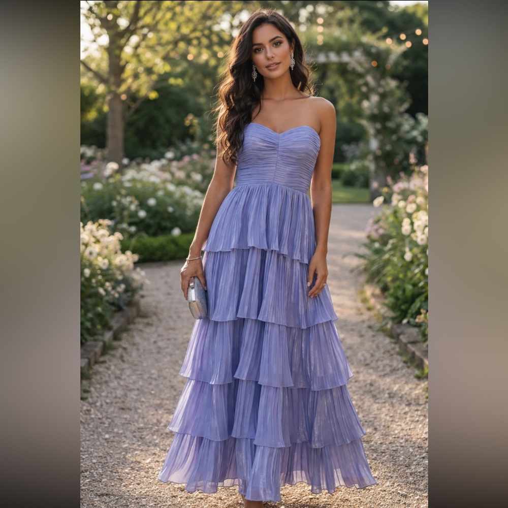 Wear Your Love Tierd Pleated Lavender bridesmaid formal dress NWT Size 4 Bridal